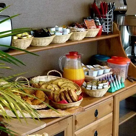 מלון La Pause 3*