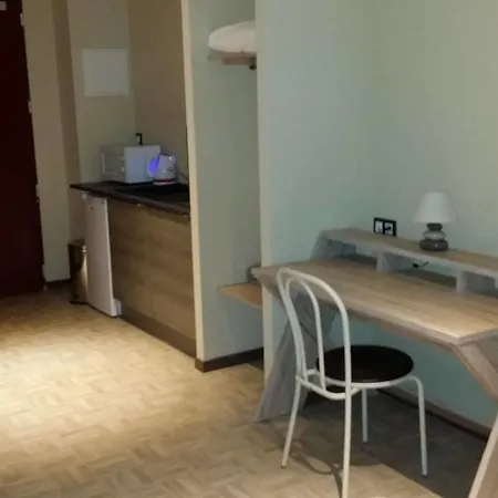 Hotel La Pause Evreux