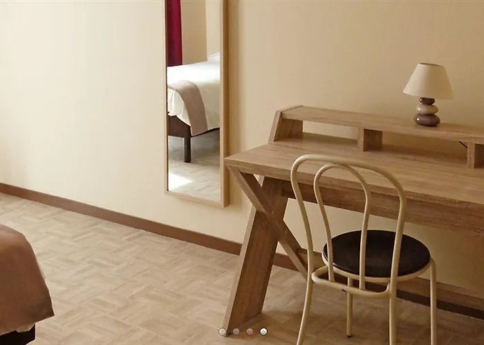 La Pause Hotel Évreux